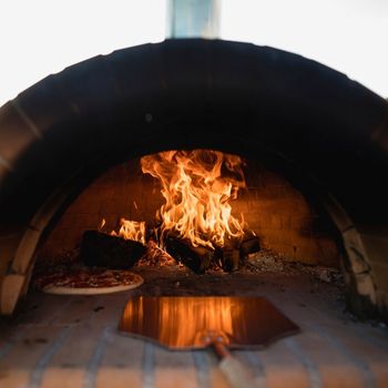 Hazır Seyyar Fırın: Taşınabilir Pişirme Çözümü